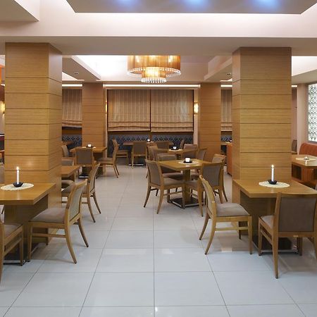 Pefka Hotel Tesalonika Bagian luar foto